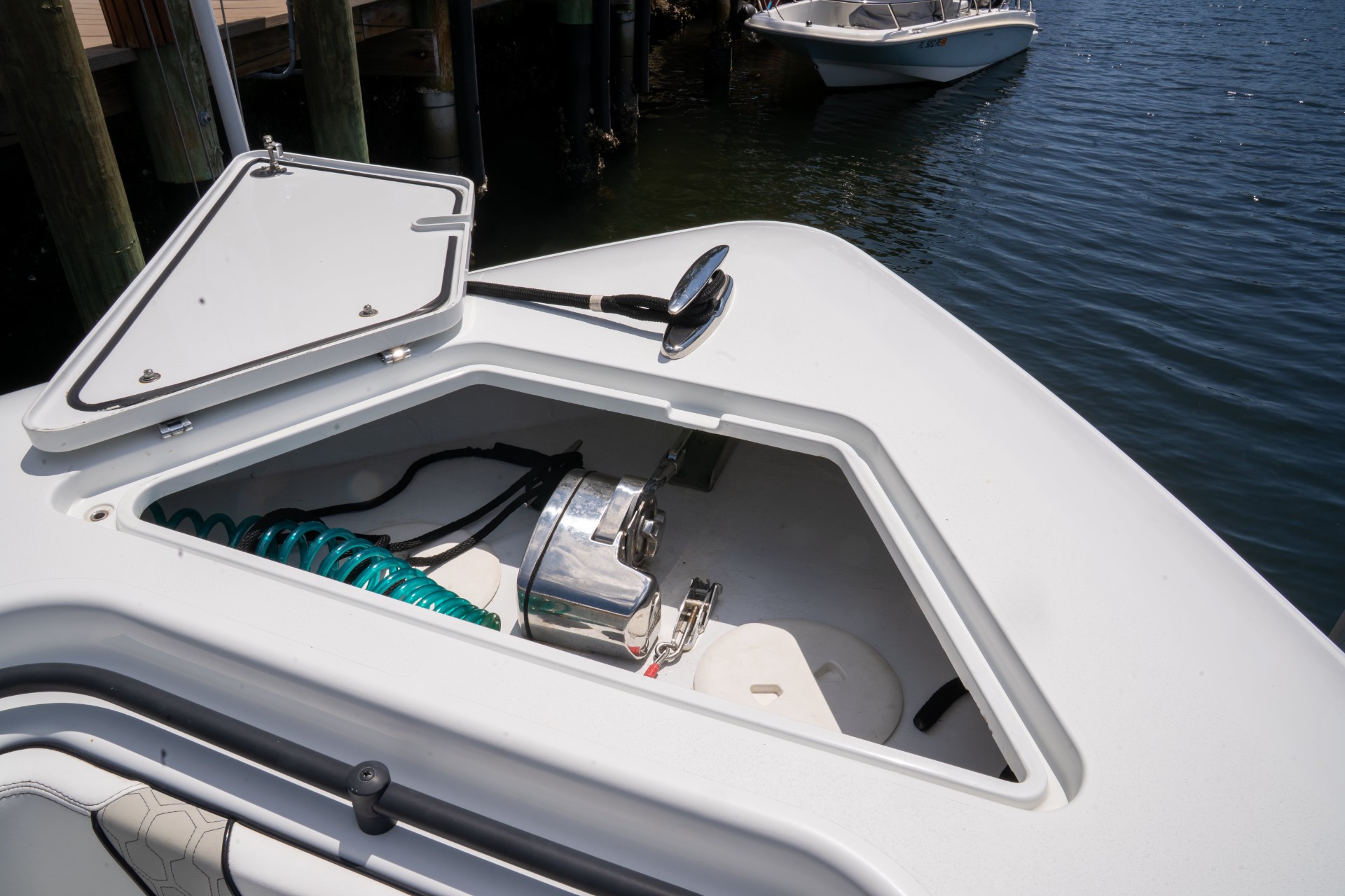 Yacht Photo 36